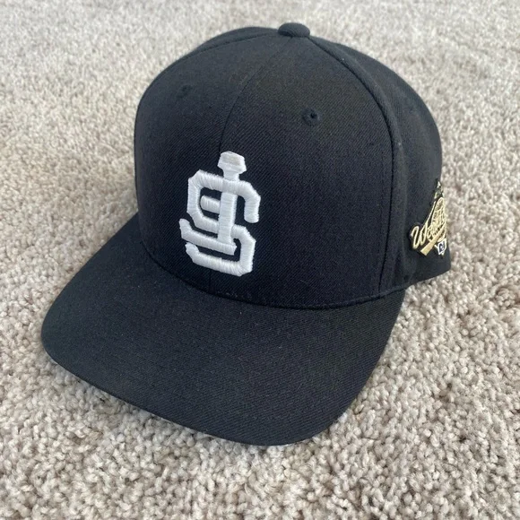 NEW San Francisco Giants SnapBack Hat - Picture 1 of 6